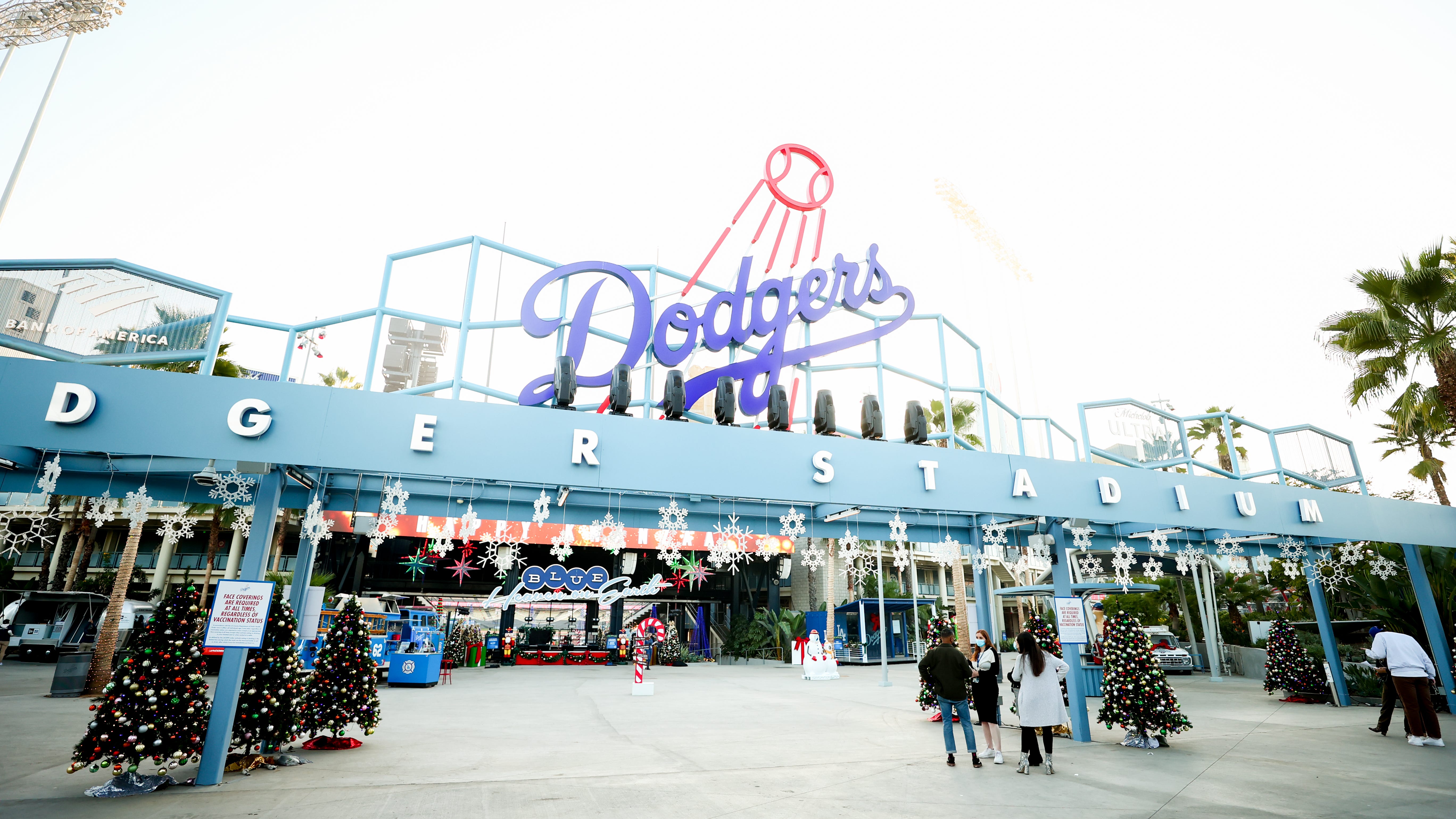 Former Dodger scout drops age discrimination suit against team