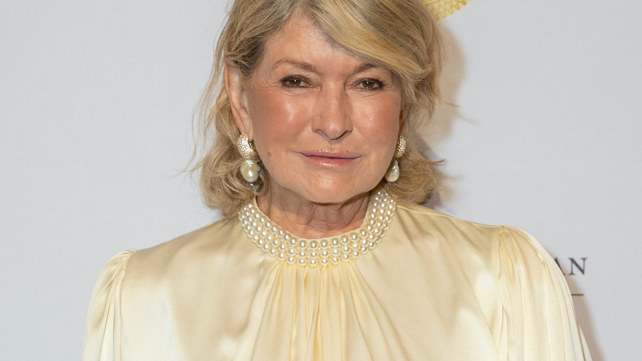 Martha Stewart's 4 dogs kill her beloved cat: 'I will miss her very badly'