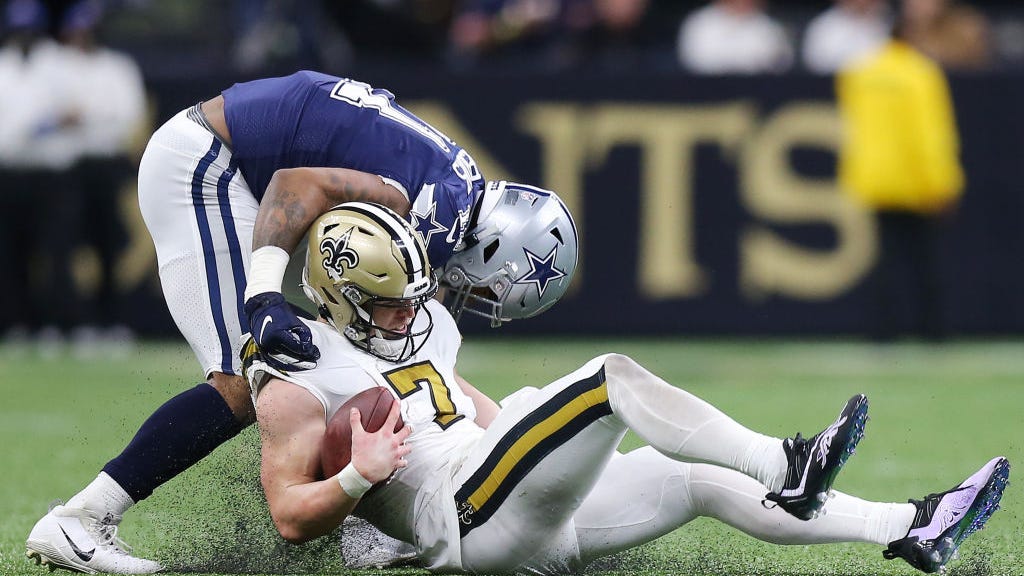 WATCH: Diggs gets 9th interception; Parsons picks up 10th sack