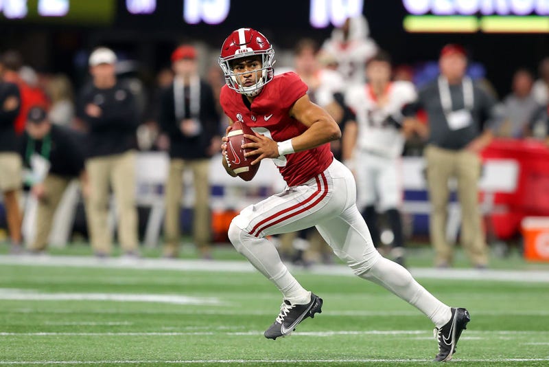 Bryce Young #9 of the Alabama Crimson Tide looks to pass in the second quarter of the SEC Championship game against the Georgia Bulldogs at Mercedes-Benz Stadium on December 04, 2021 in Atlanta, Georgia. 