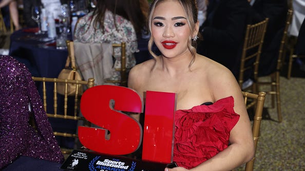 Suni Lee named 2021 Female Sports Illustrated Athlete of the Year