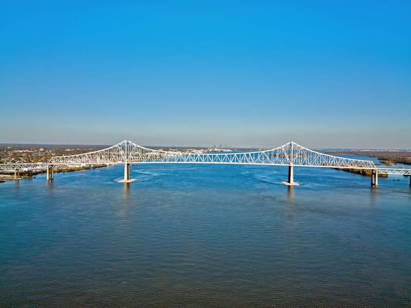 The Commodore Barry Bridge connecting Chester, Pennsylvania (left) with Bridgeport, New Jersey.