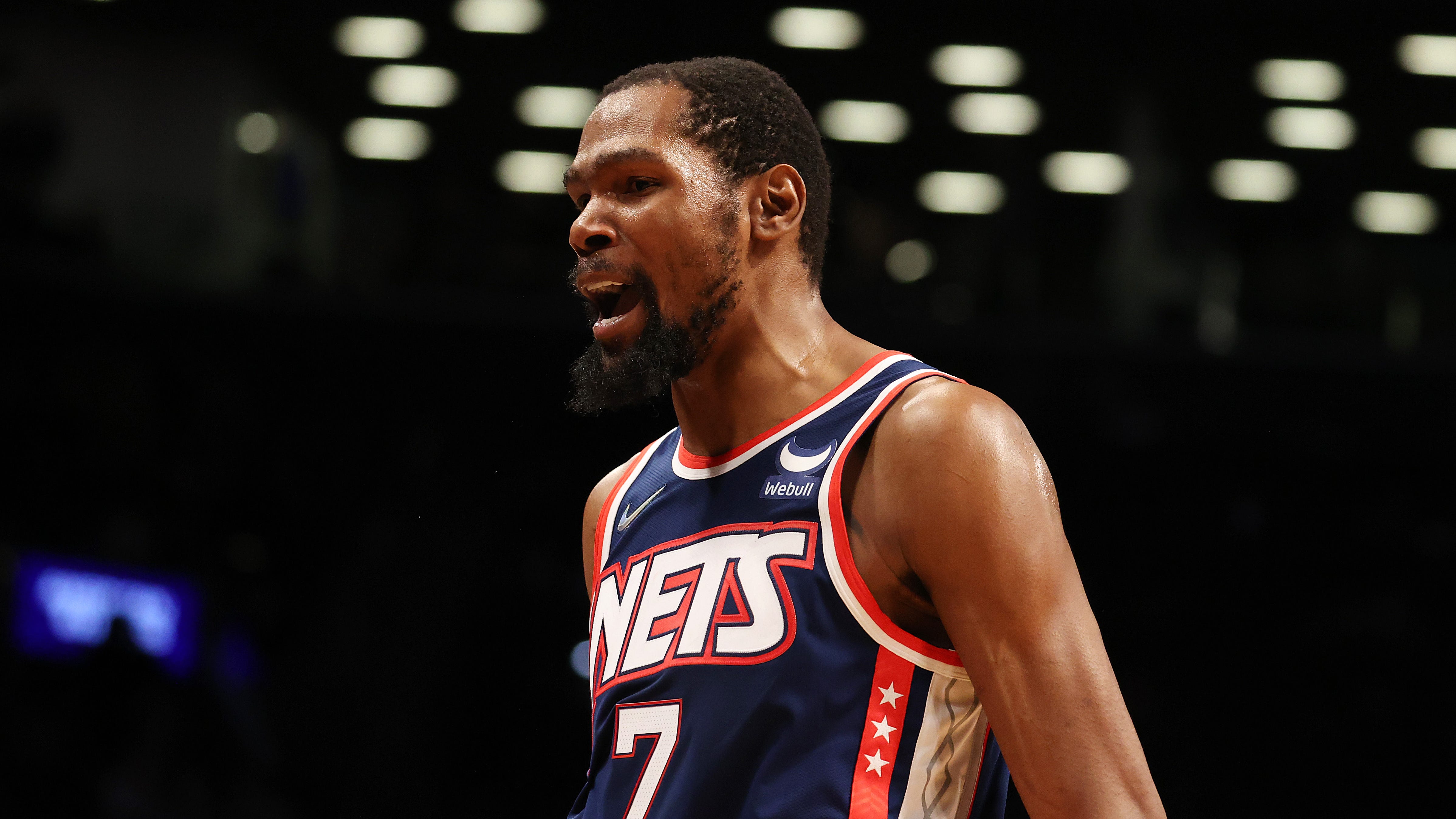 Kevin Durant ruthlessly shames youth player for behind-the-back dribble: ‘This s— stinks”