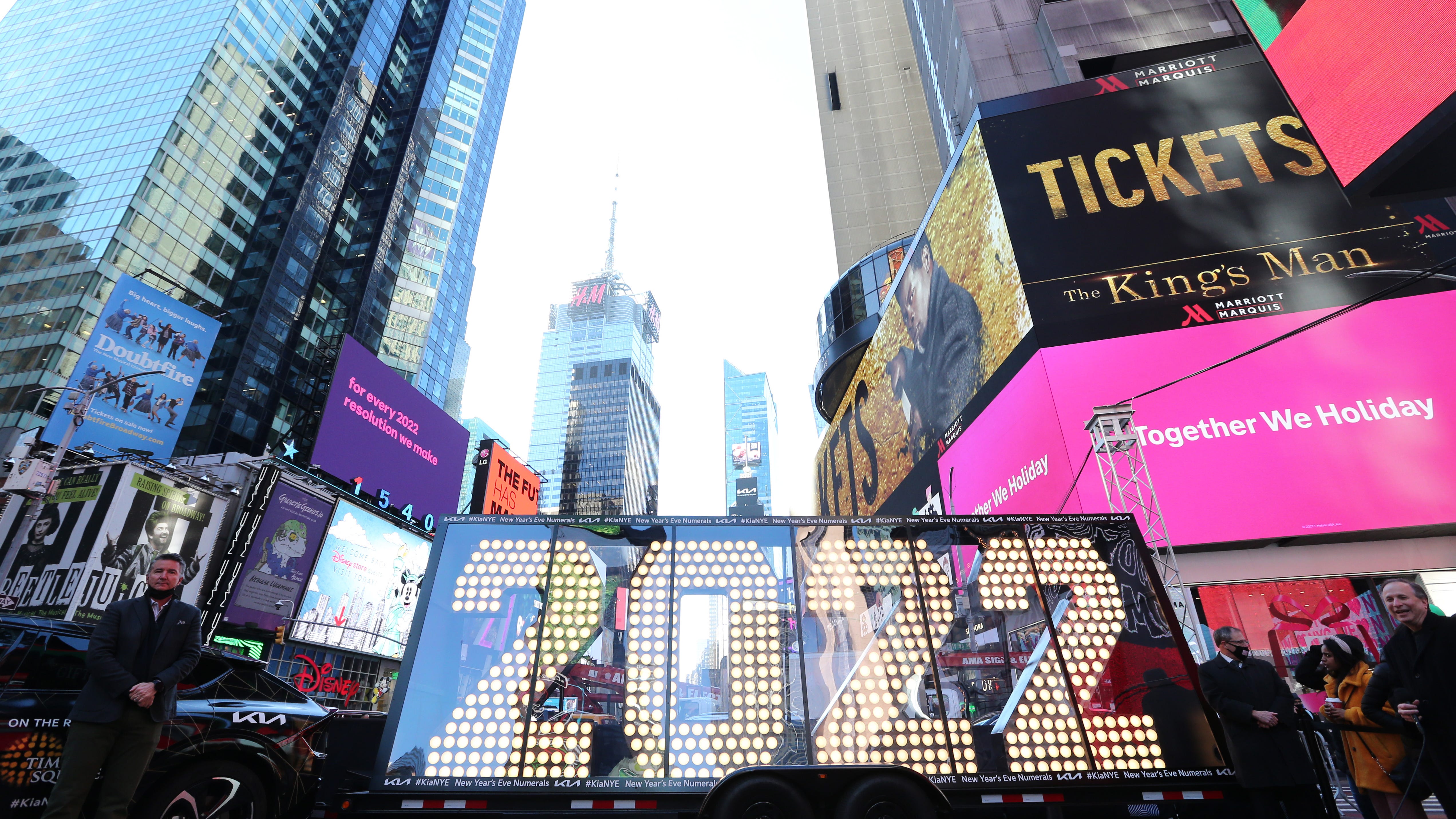 New Year's in Times Square to be scaled back with added safety measures amid omicron surge