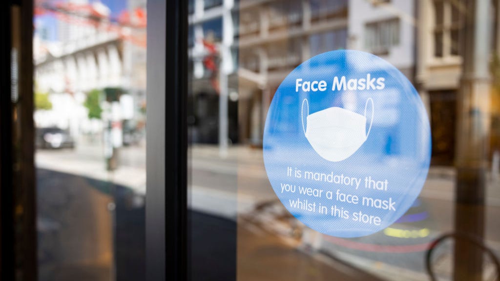 Exceptions to indoor mask mandate fall across Bay Area as omicron surges