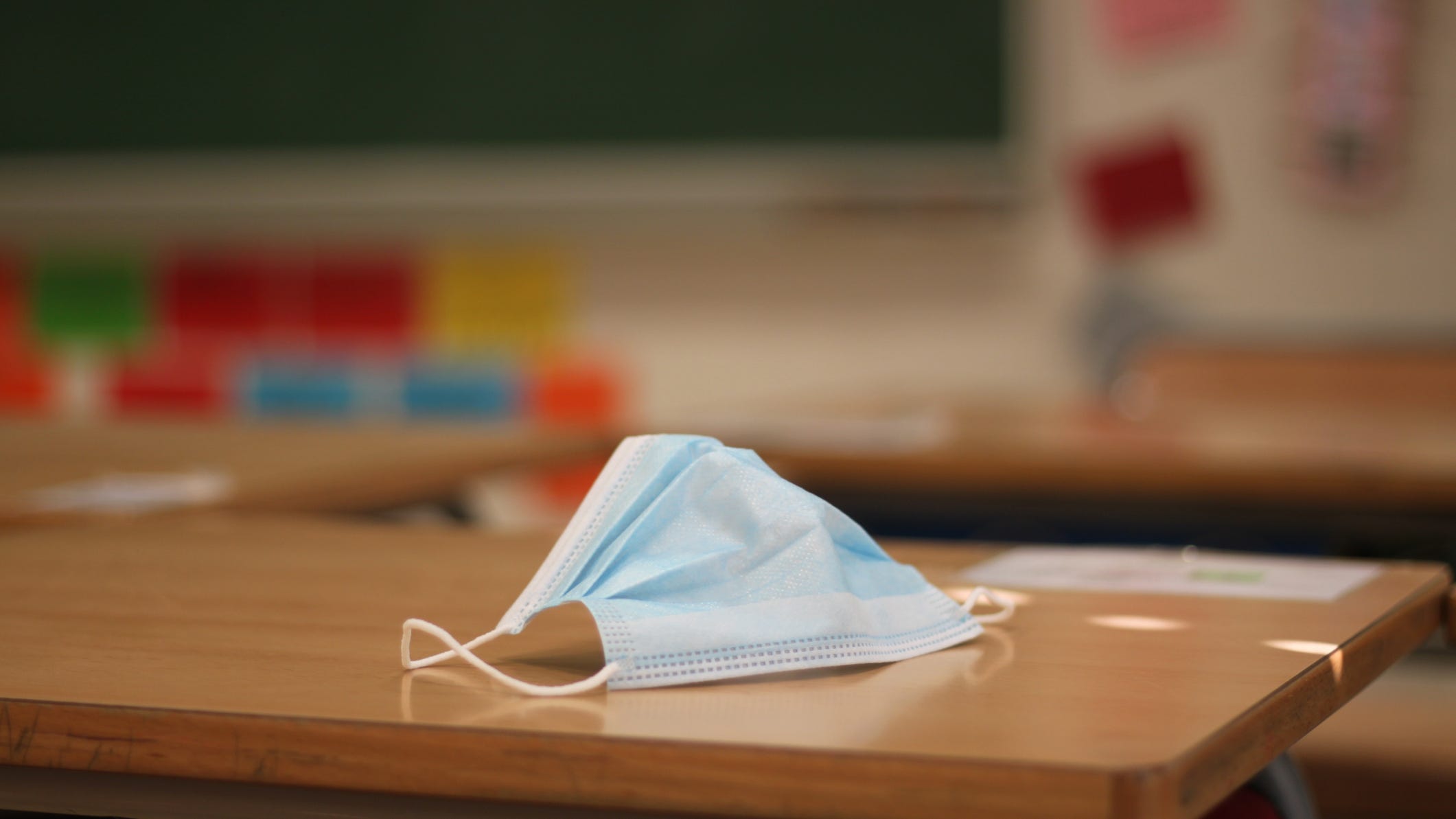 Connecticut teachers wear black in demonstration over COVID safety concerns