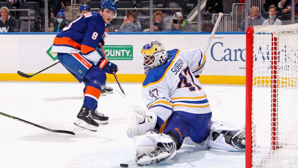 Schwartz: Zdeno Chara's mentorship helping Noah Dobson become a star for the Islanders
