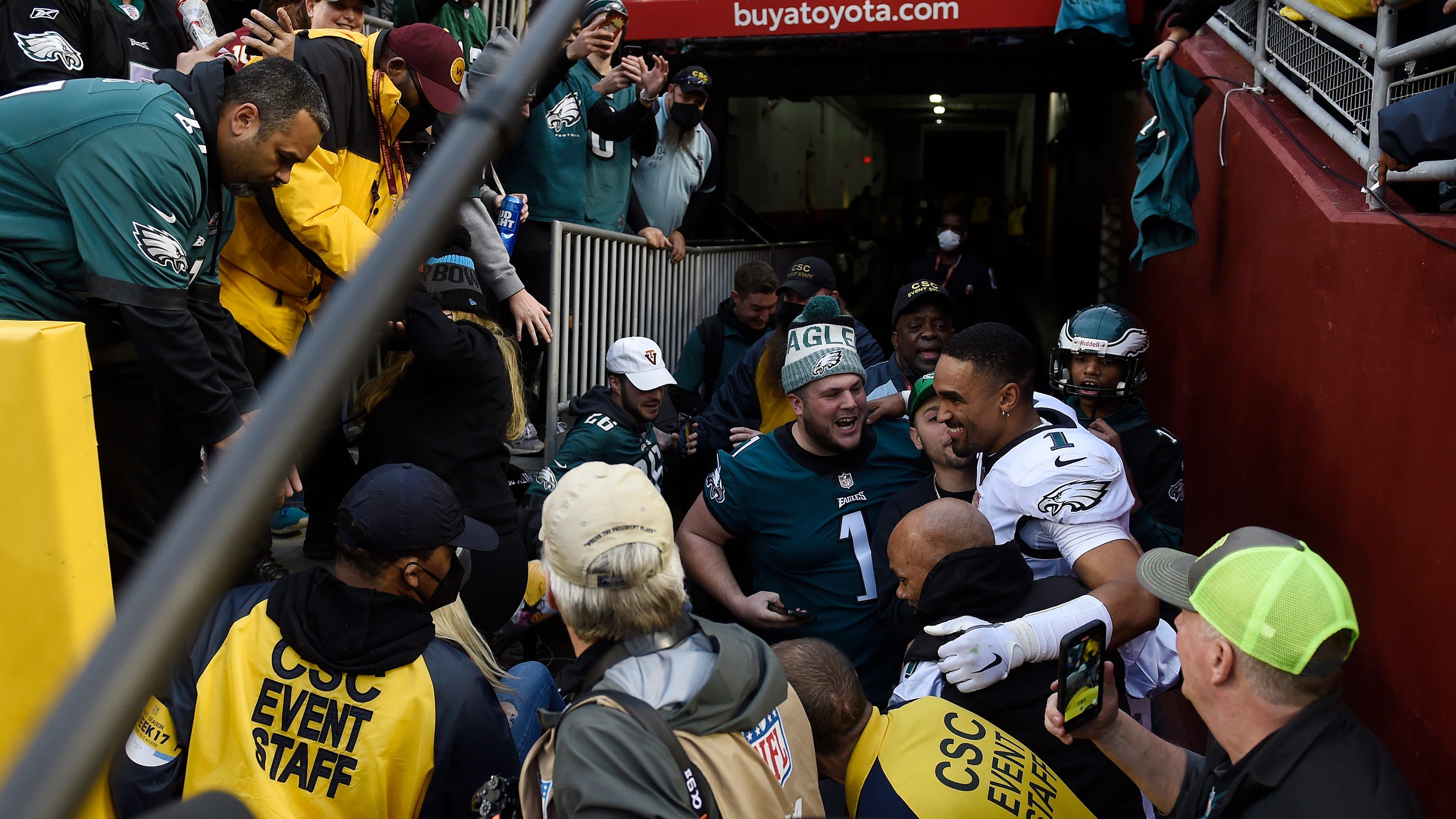 Fans refute Washington Football's statement about railing collapse