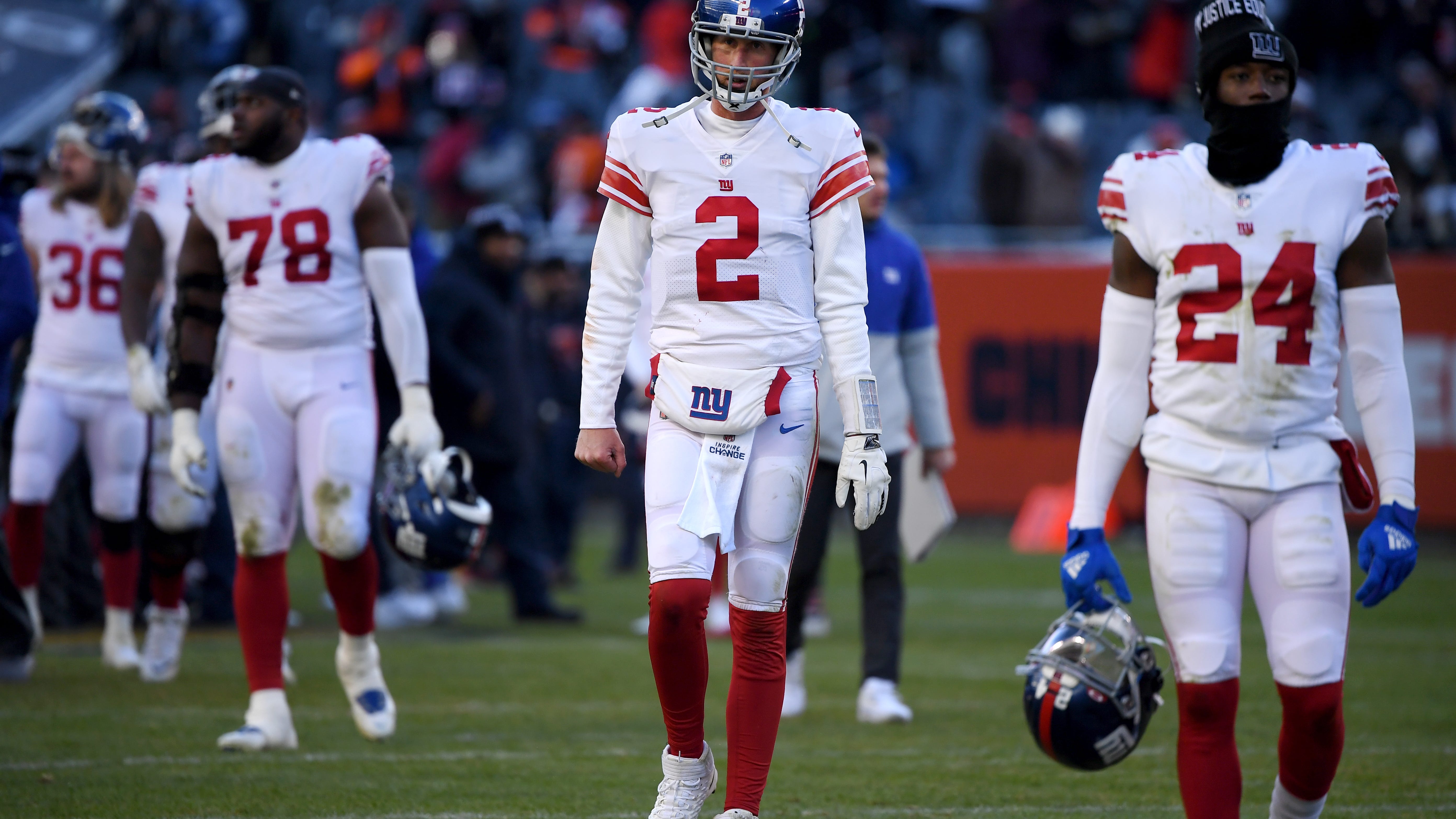 Giants have strong run game but historically bad passing day in loss to Bears