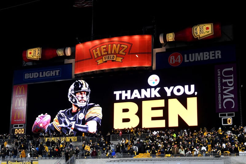 Cleveland Browns v Pittsburgh Steelers
