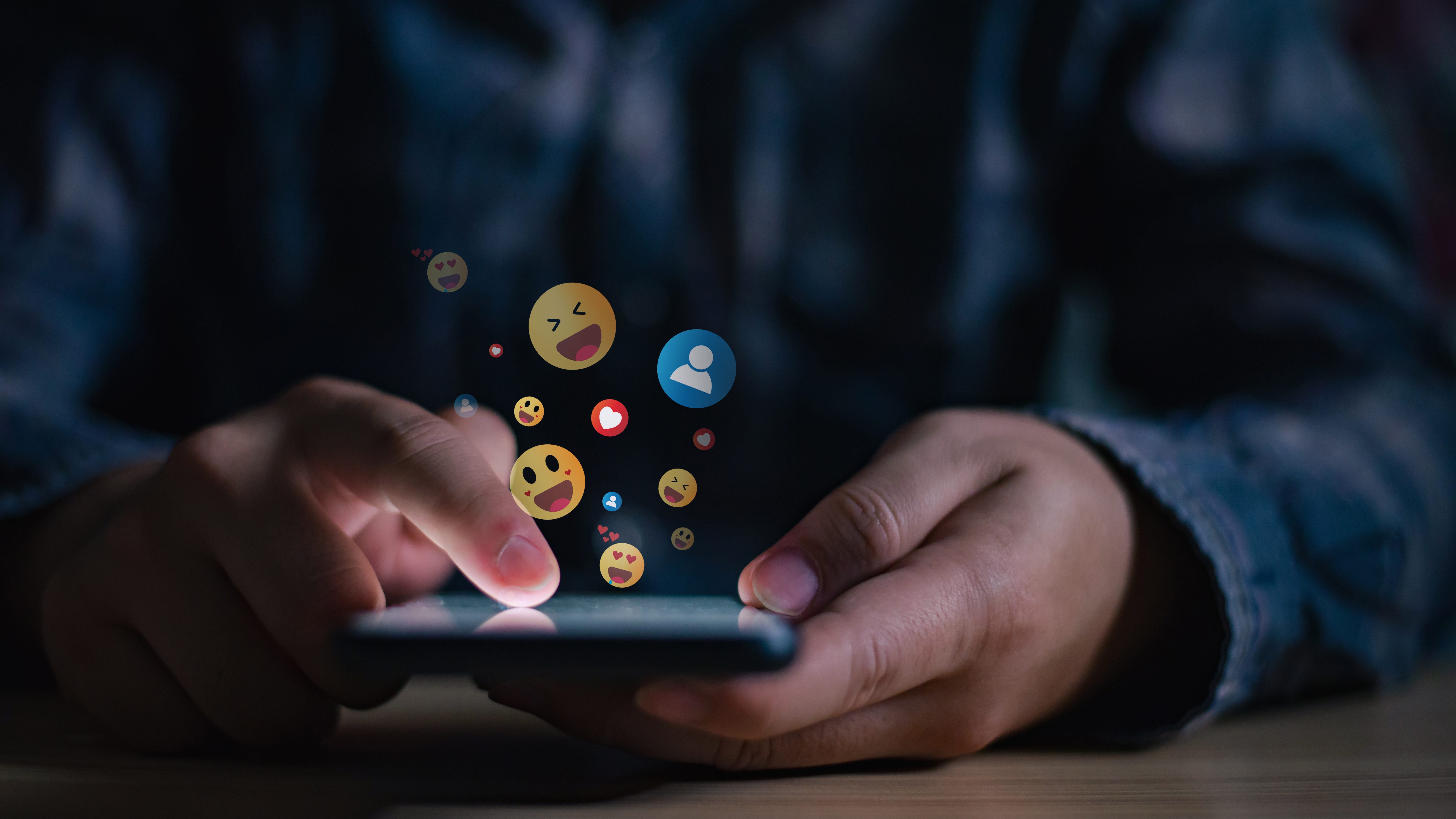 How sharing your kids photos on social media can lead to identity theft