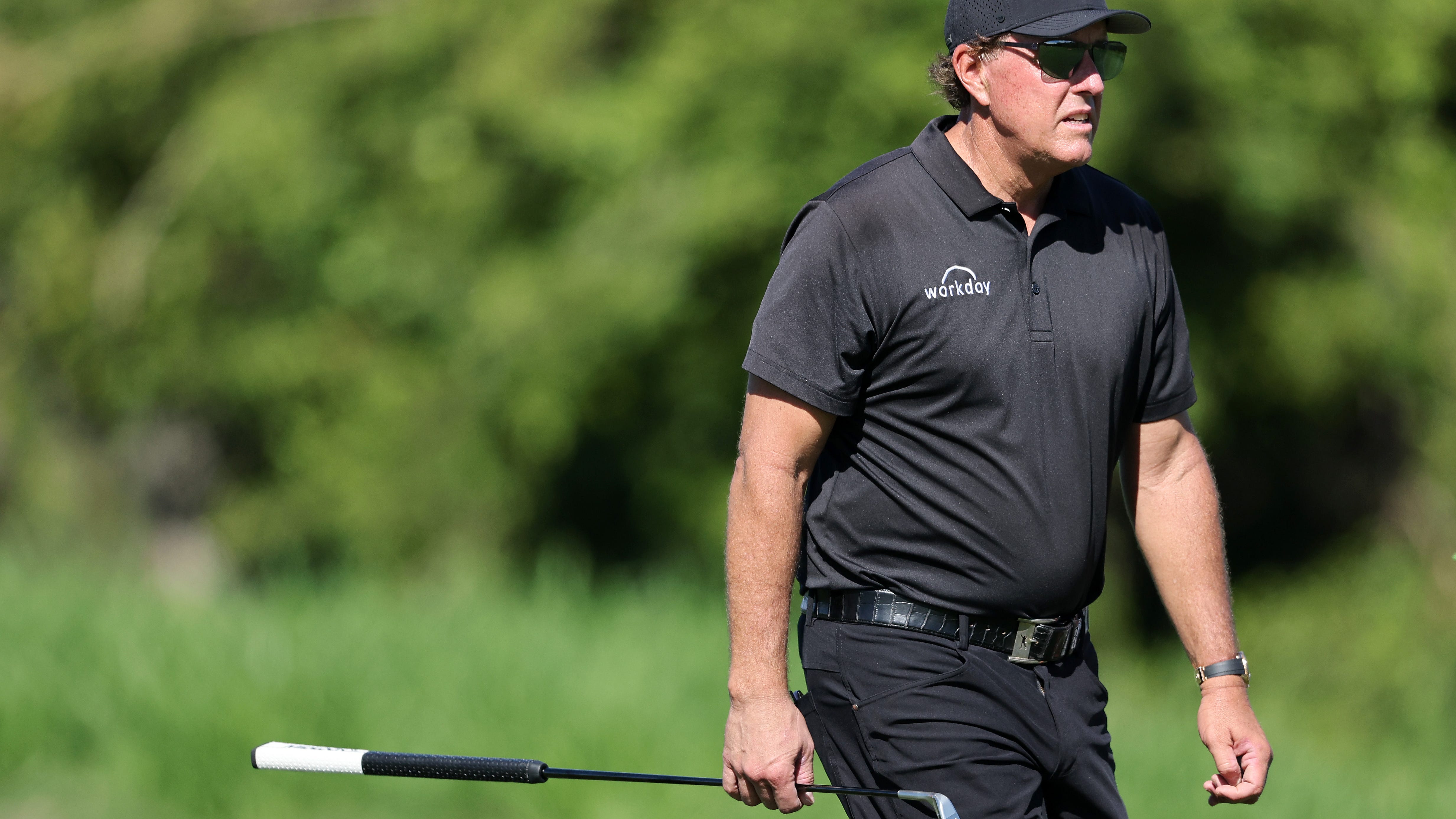 Biographer says Phil Mickelson is 'nervous' about upcoming Billy Walters memoir and ‘probably should be’