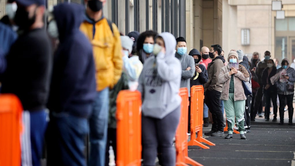 L.A. County reports 43,712 COVID cases, shattering daily record
