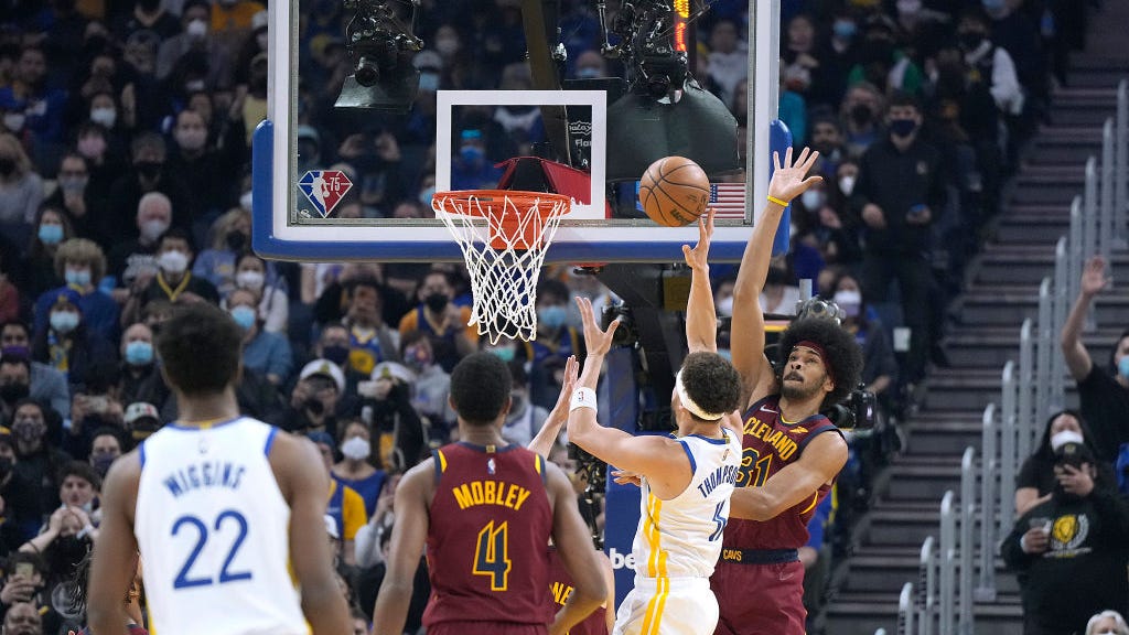 Klay Thompson was supposed to be decoy on first bucket in comeback game