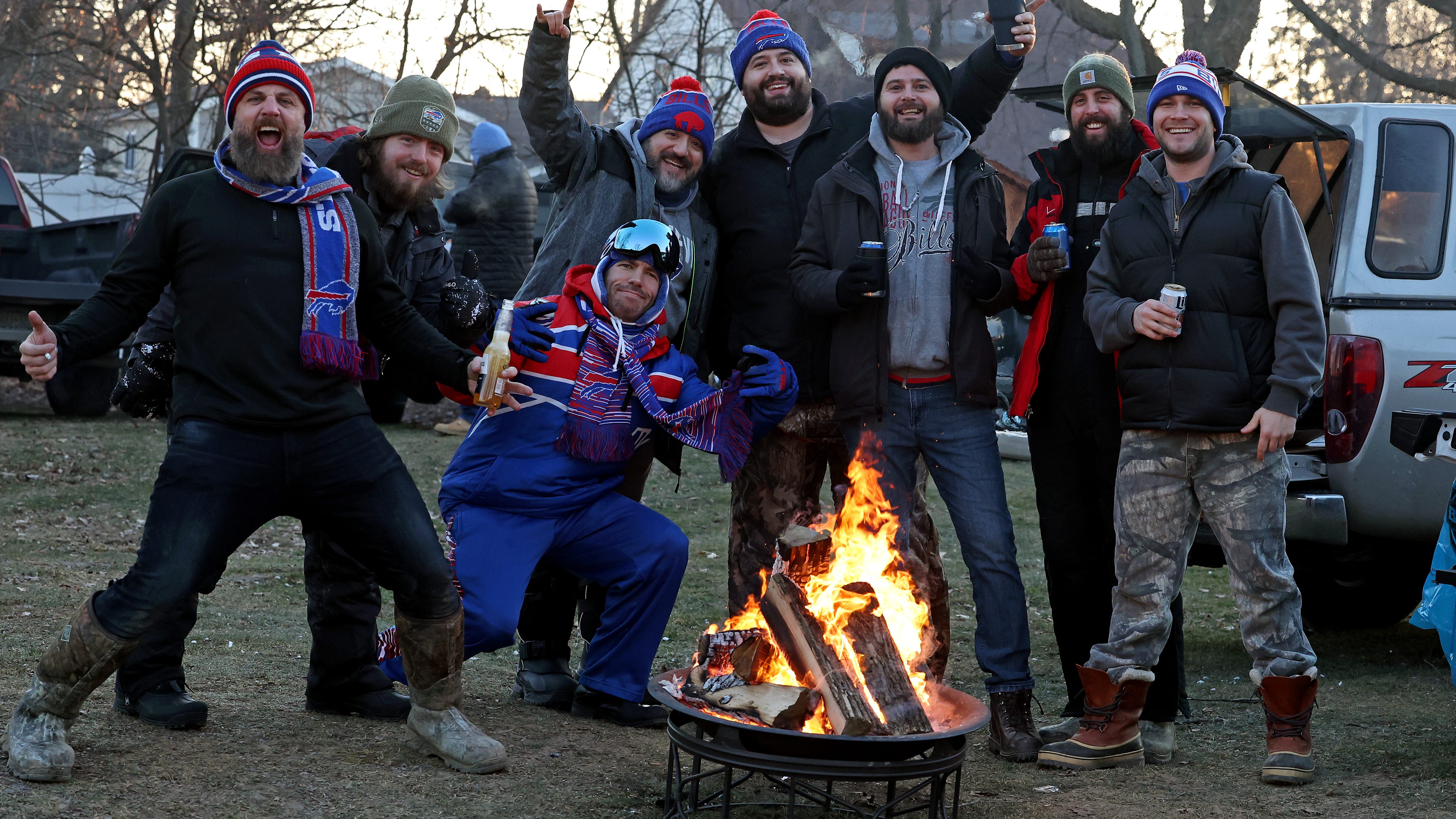 Bills fan fever is HOT in subzero conditions