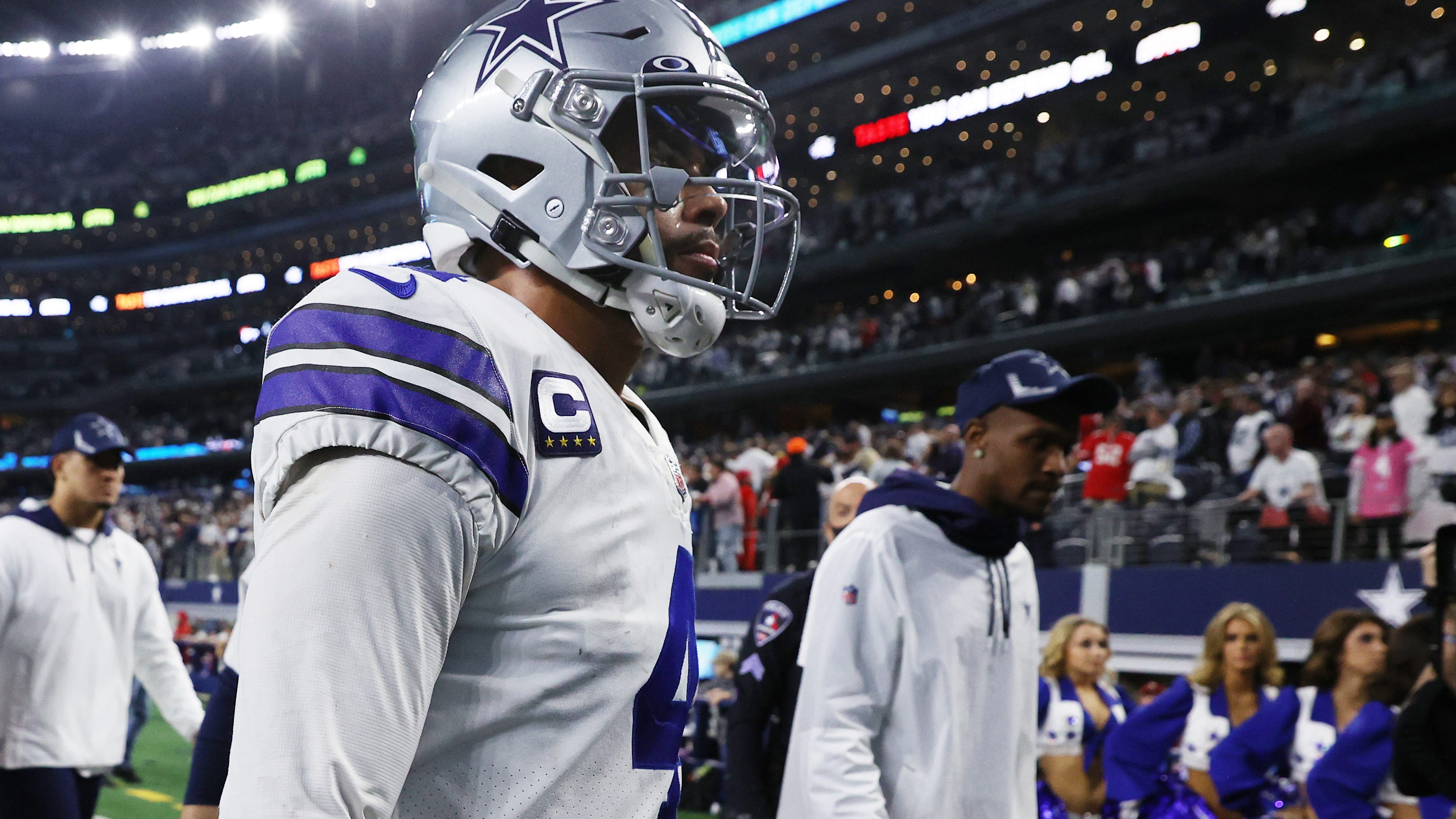 Mississippi sportscaster dunks on Cowboys in viral weather report