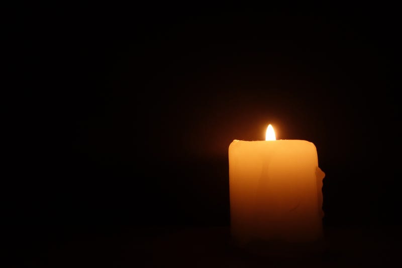candle burning in memorium