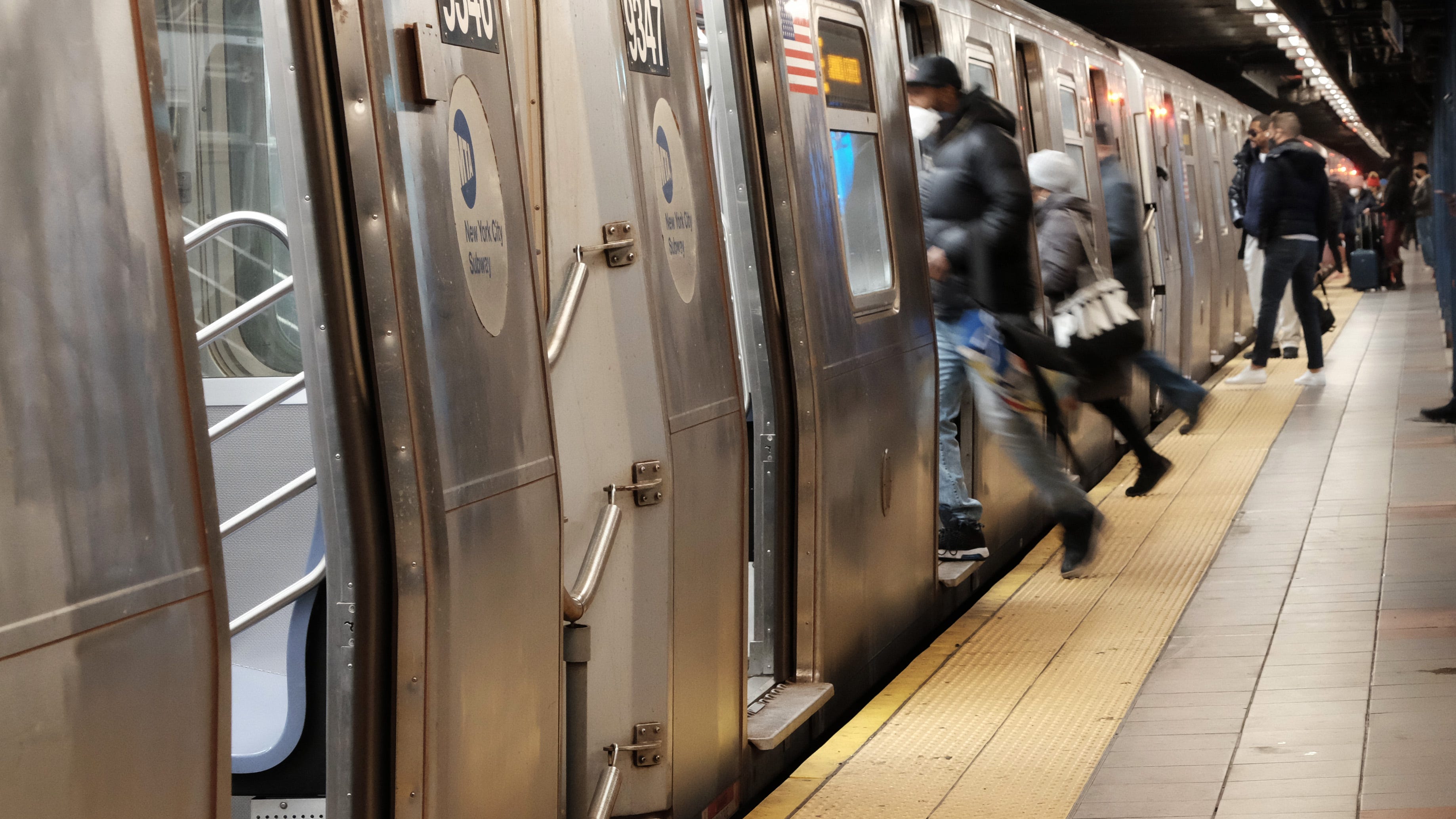 MORE SUBWAY ATTACKS: MTA conductor pelted with rocks, 2 riders assaulted during robberies