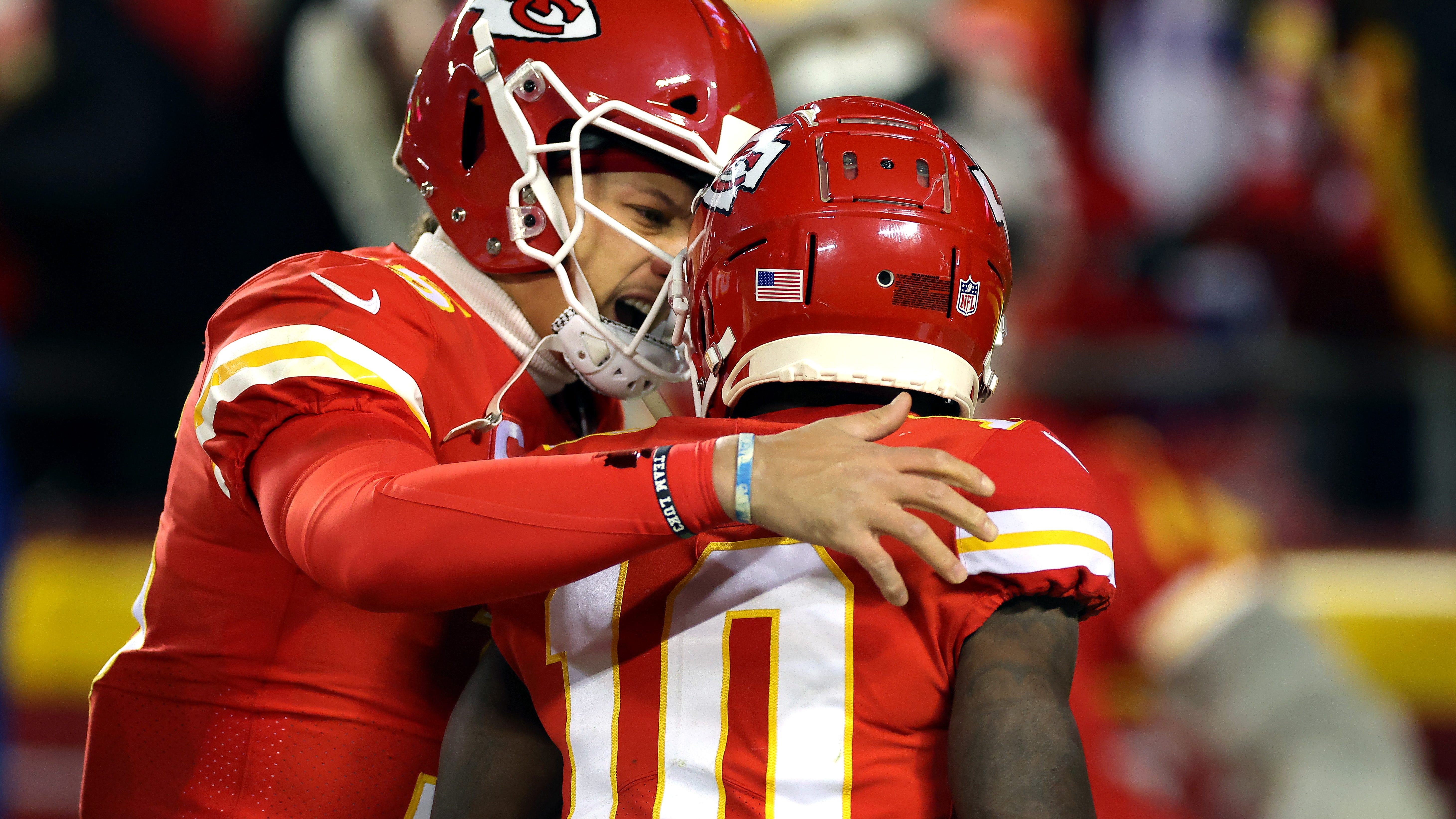 Mahomes ‘surprised’ by Tyreek's criticism: ‘I’m sure it was to get his podcast rolling’
