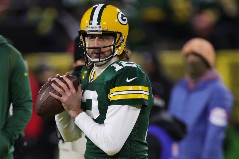 Multiple reports suggest Aaron Rodgers will be back in Green Bay