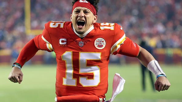 Watch: Fan recreates incredible Chiefs-Bills finish using Tecmo Bowl