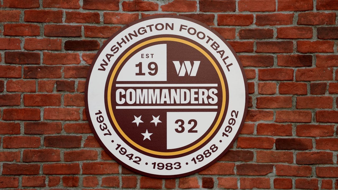 Did the Commanders mess up team's Super Bowl dates on new crest?