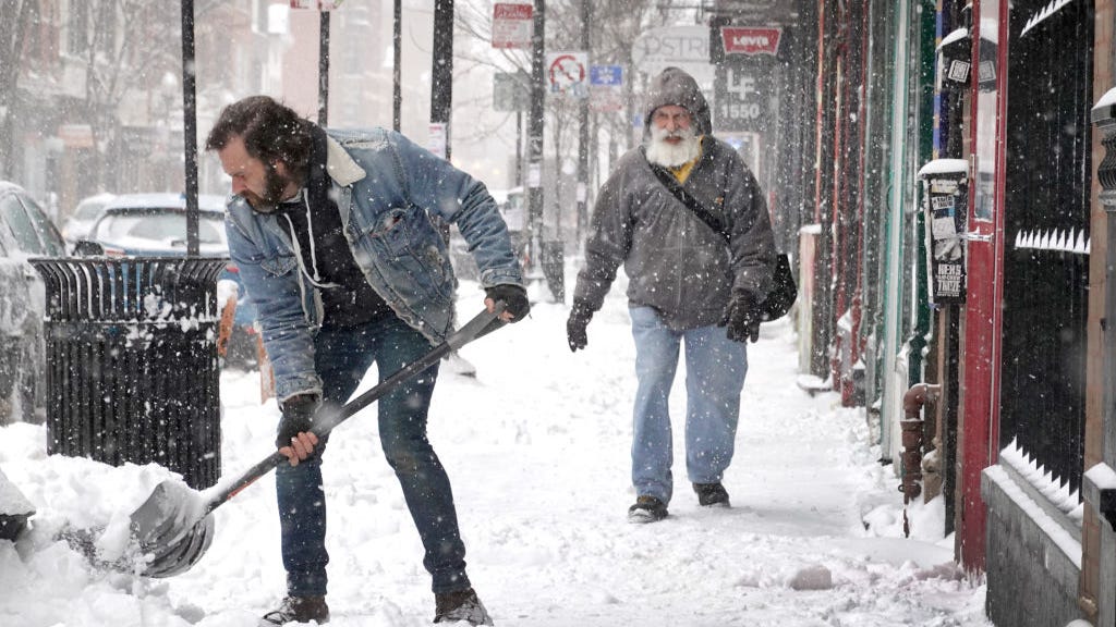 Experts warn Chicago and other spots to brace for a harrowing winter