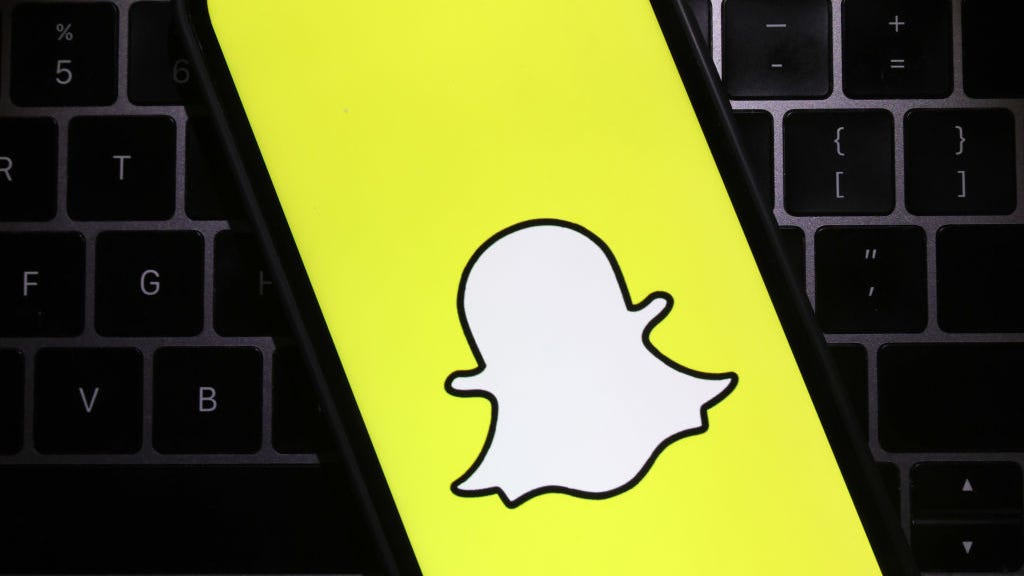 Snapchat launches chatbot powered by ChatGPT to rival other chatbots