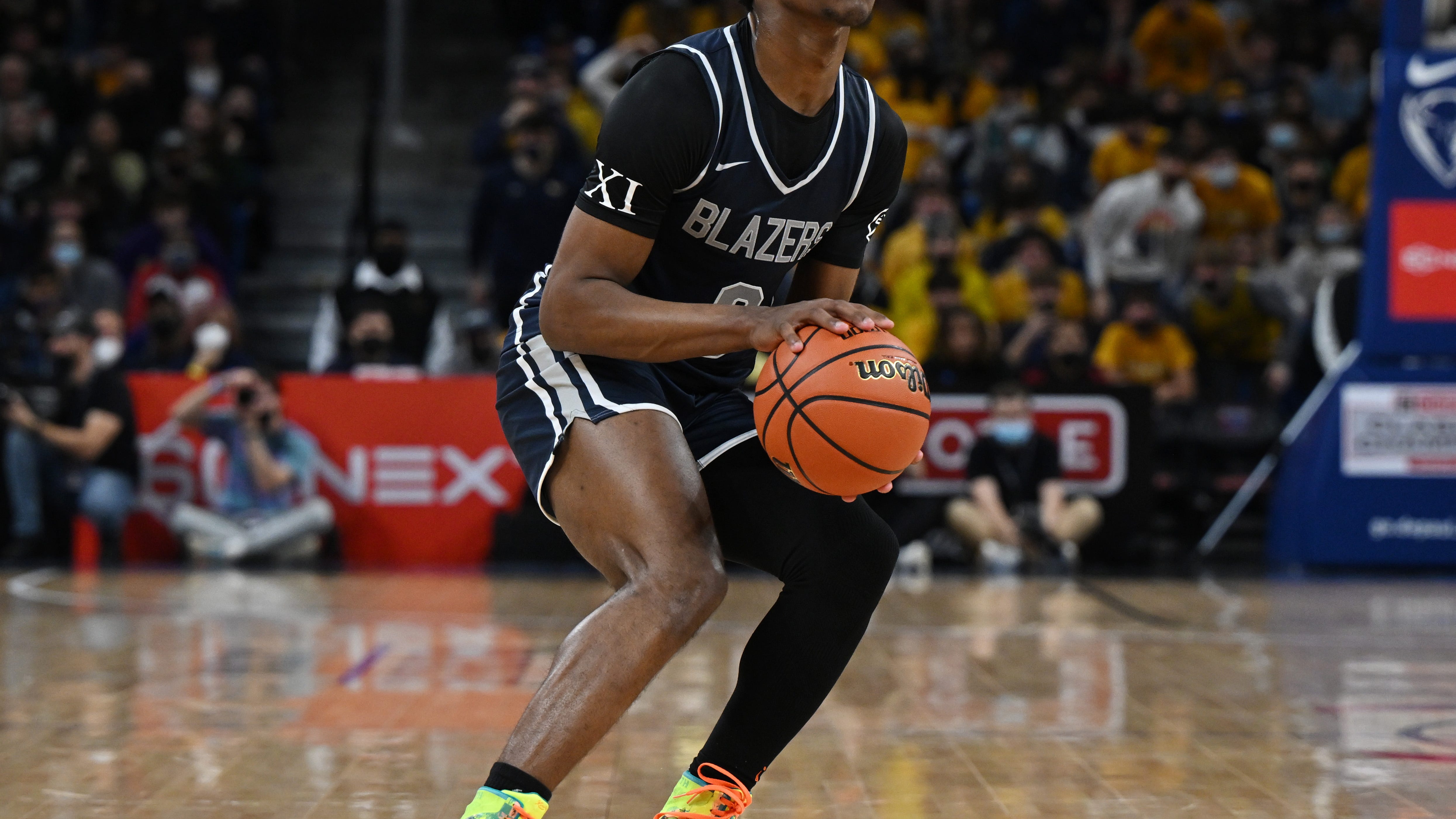 Michigan legend Jalen Rose makes recruiting pitch to Bronny James