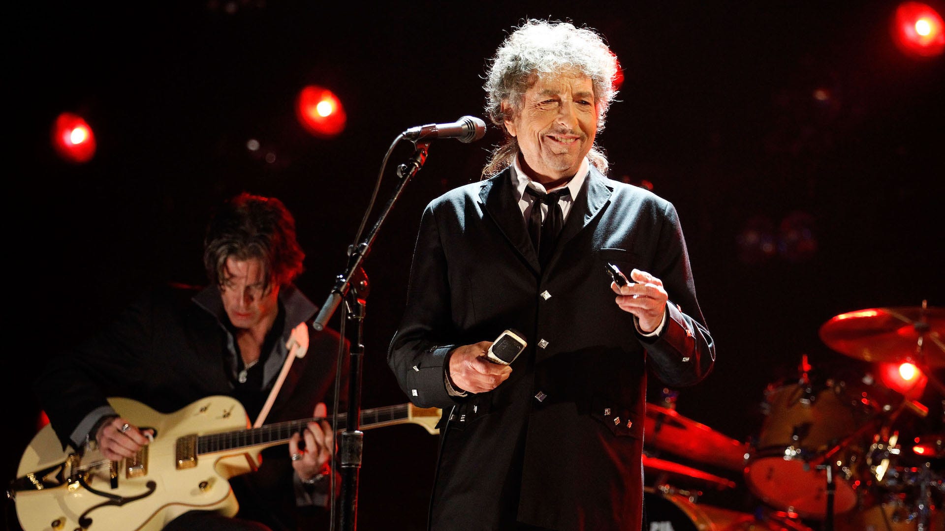 When and where will the Bob Dylan museum open in 2022?