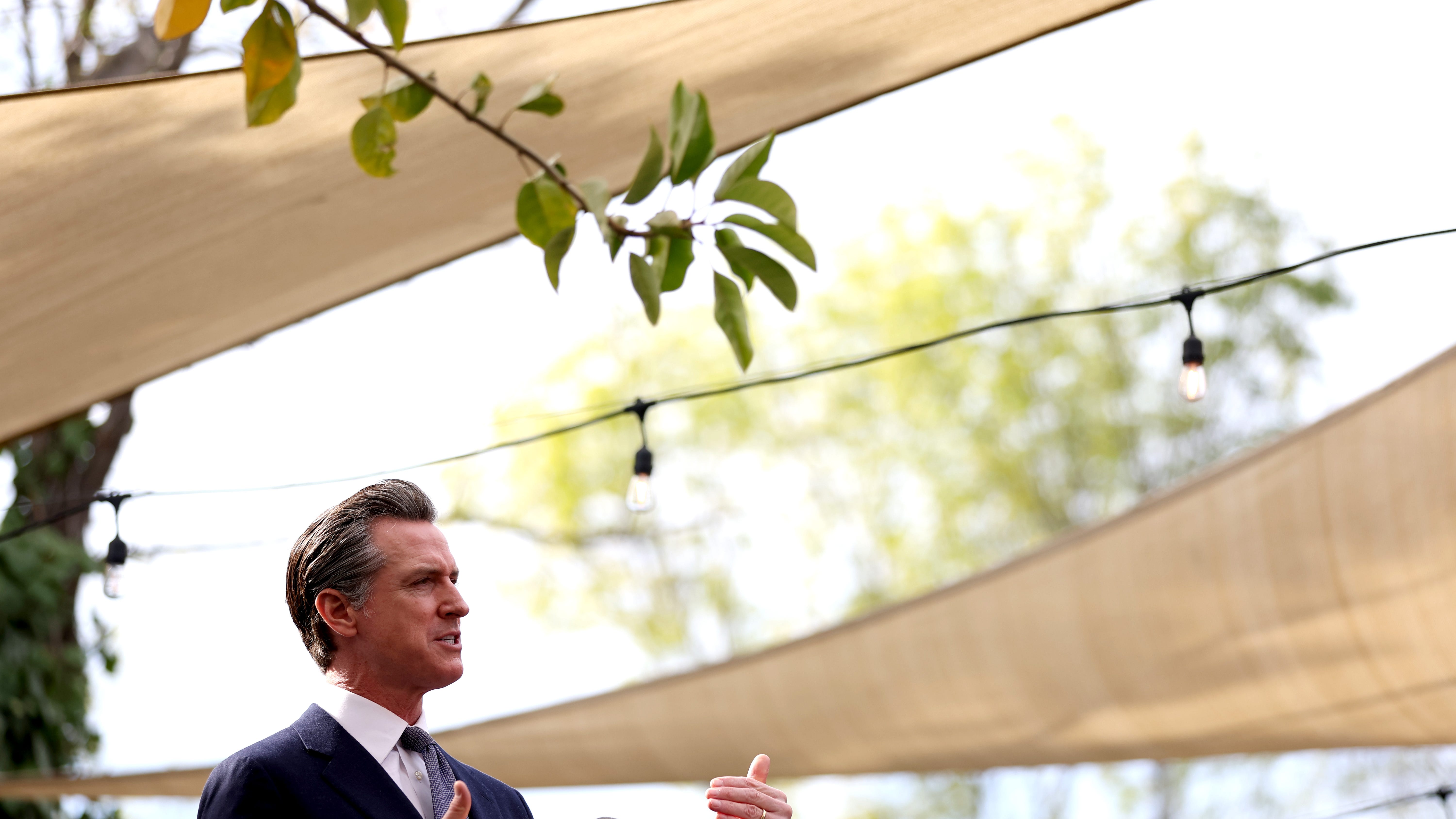 Newsom to propose California gas rebate amid rising prices