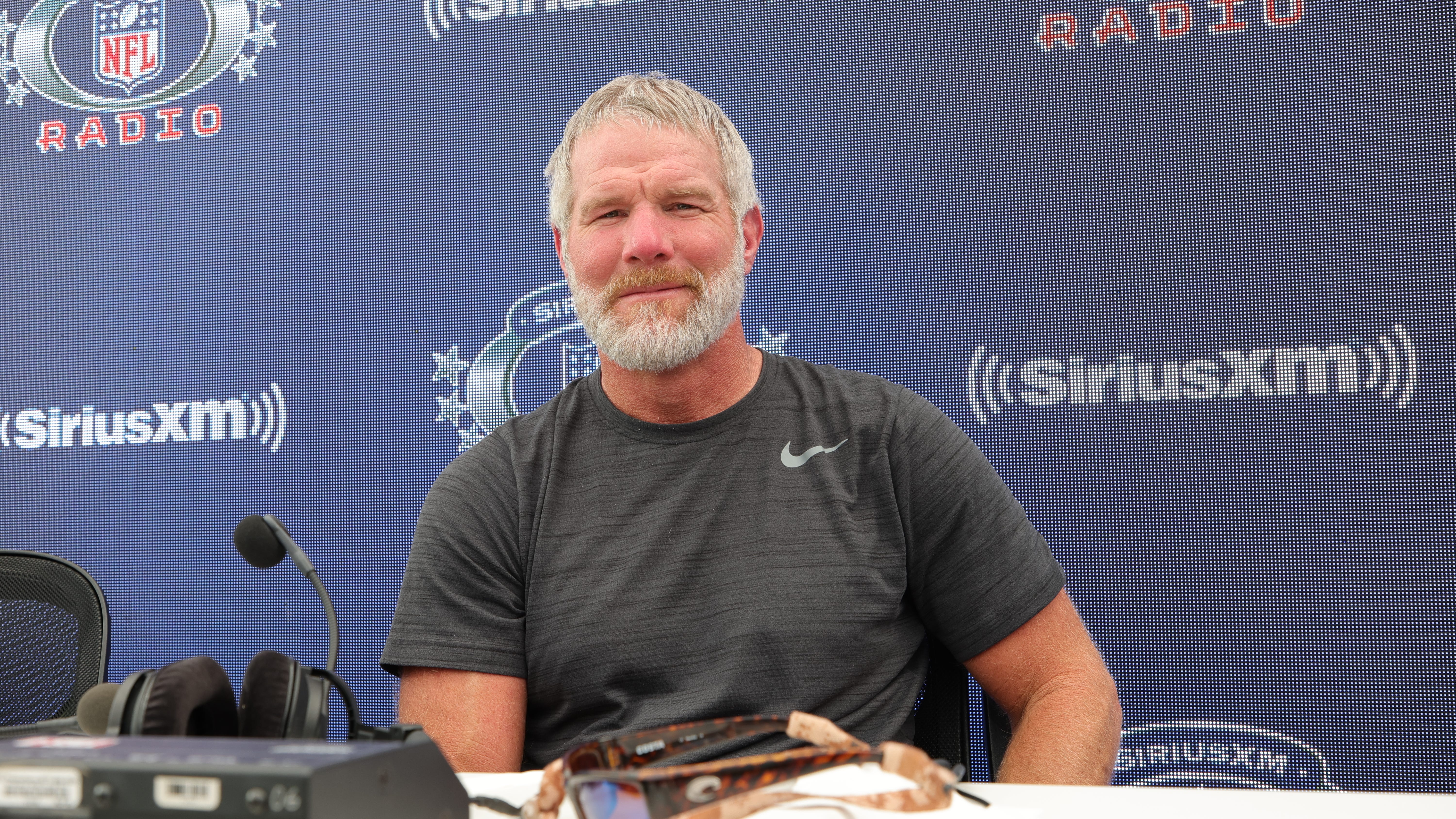 Brett Favre believes he’s been concussed 'thousands' of times