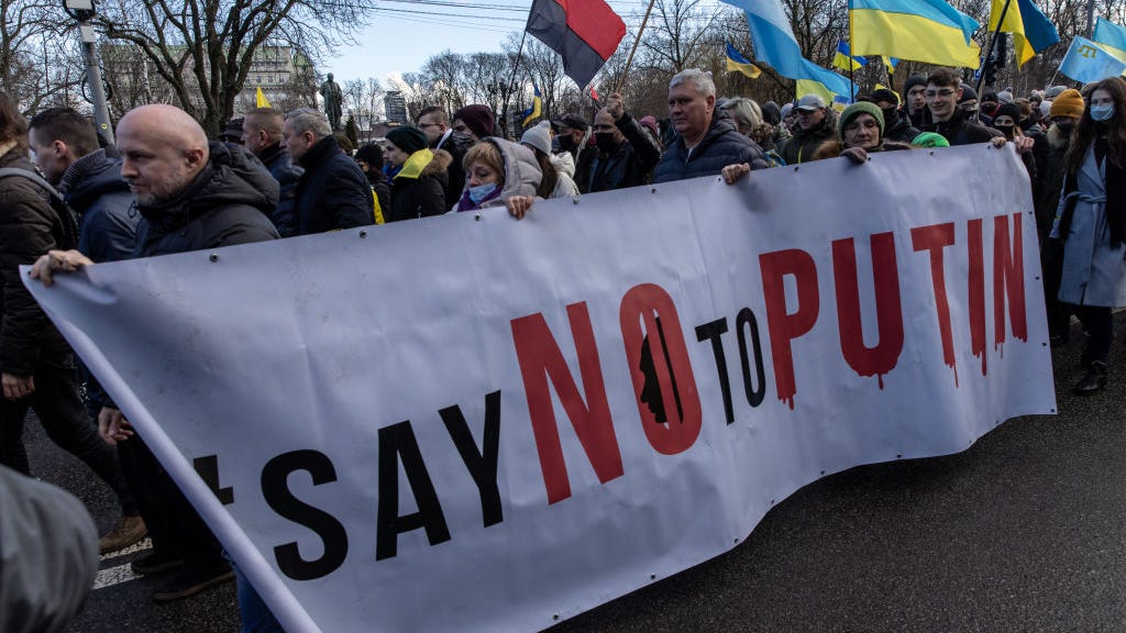 L.A. City Council members introduce condemnation of Putin