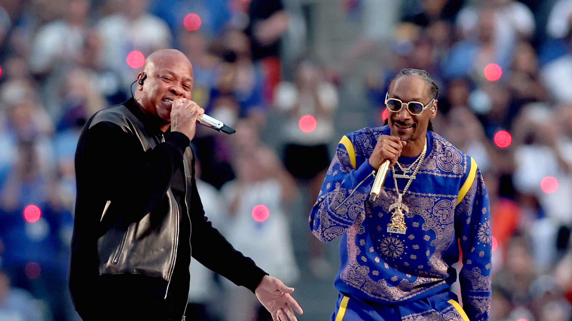 Dr. Dre, Mary J., Eminem, Snoop, and Kendrick Lamar rock Super Bowl Halftime with epic throwbacks
