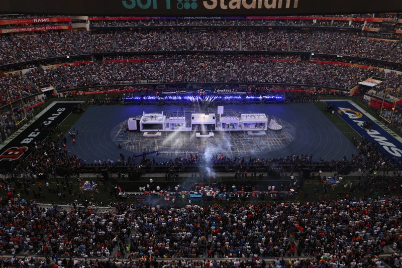 Super Bowl Halftime