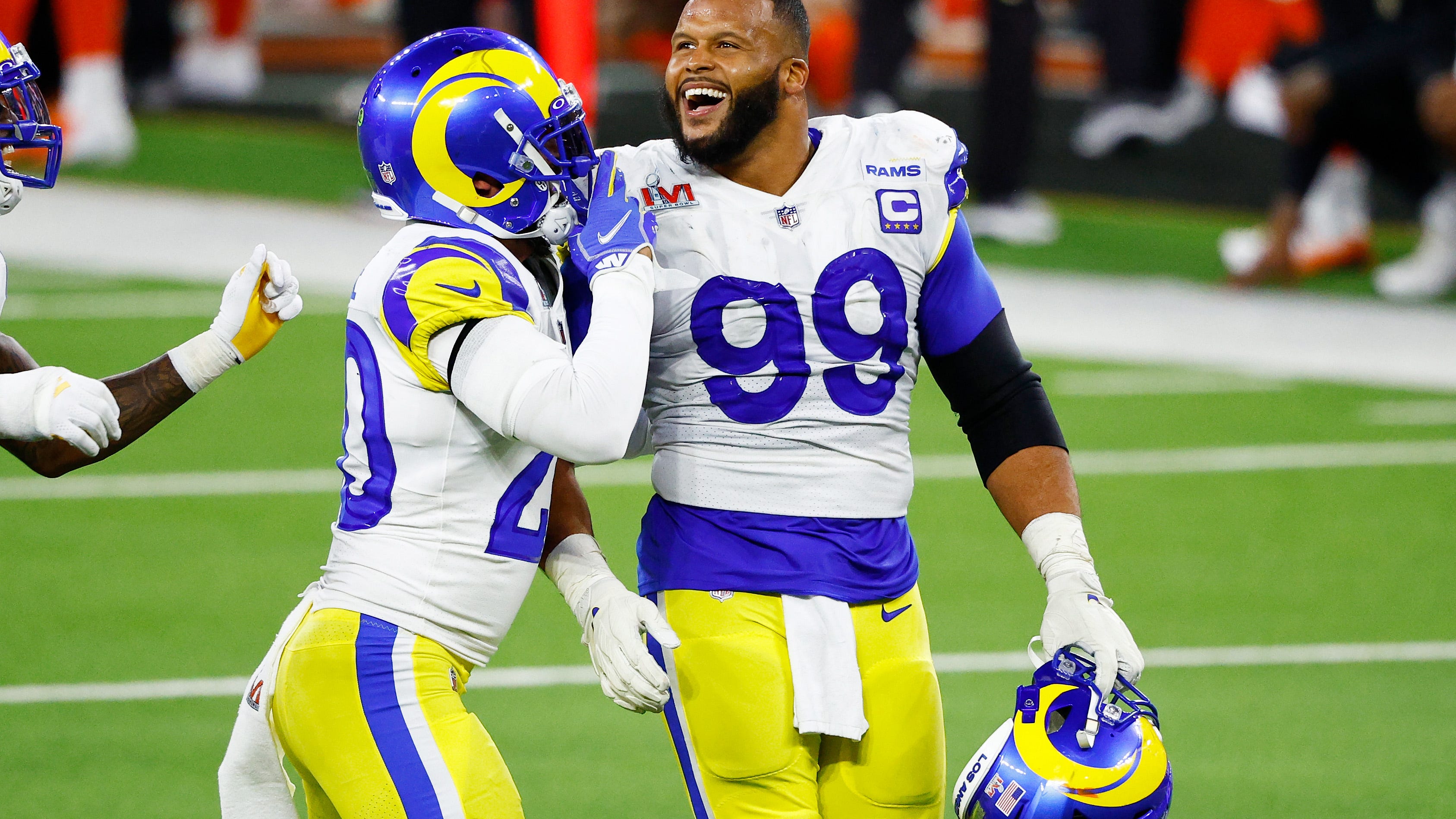 Aaron Donald wants another Super Bowl, but again keeps door open to retire
