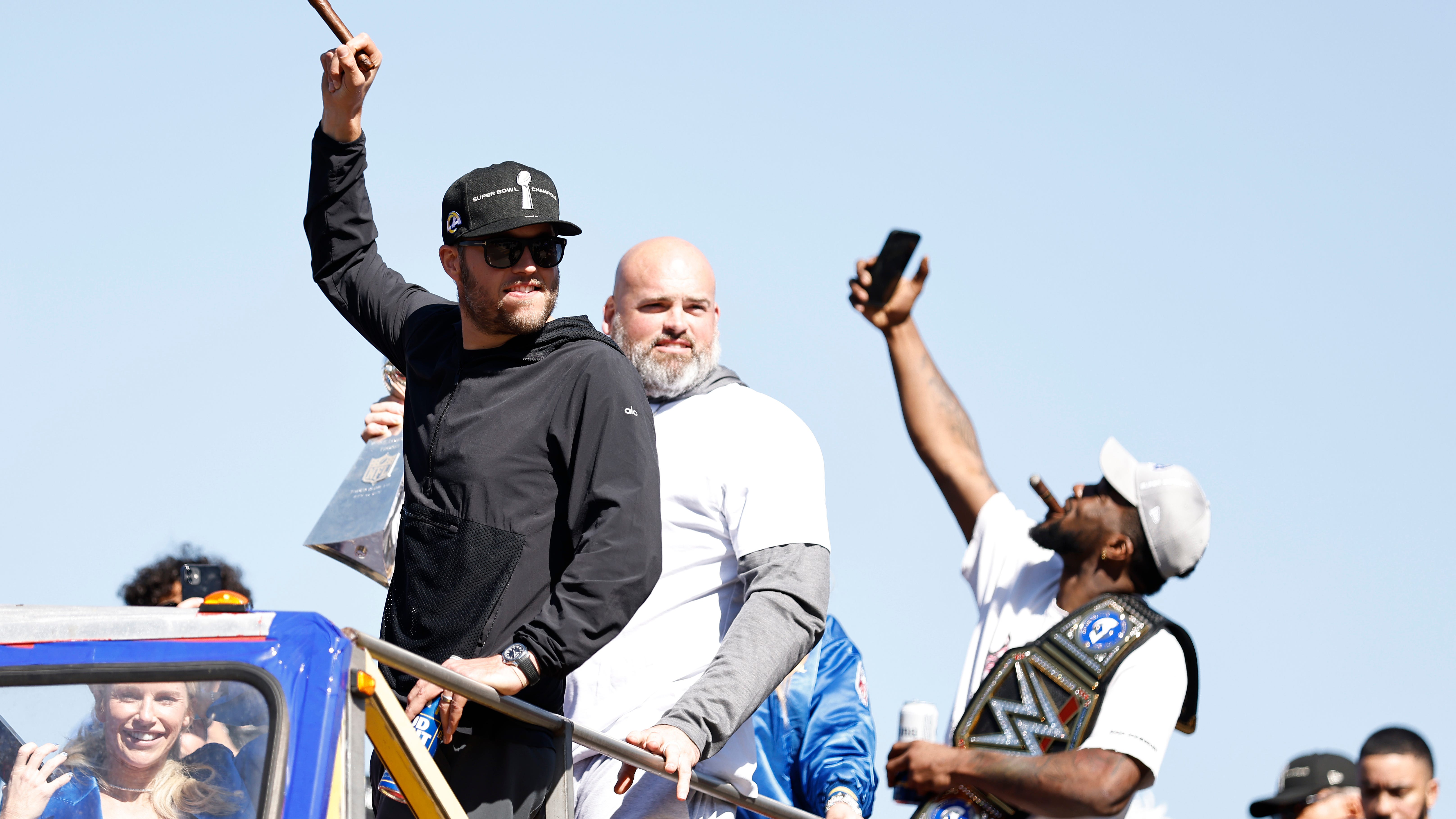 Tom Brady gives Matthew Stafford advice for Rams’ Super Bowl parade: ‘Mix in a water’