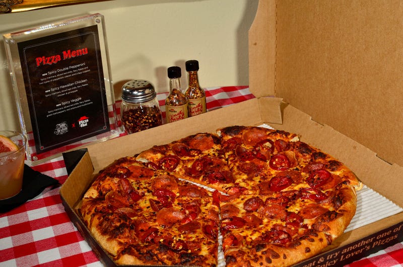 Pizza Hut pizza 
