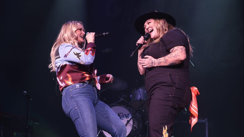Miranda Lambert and Elle King