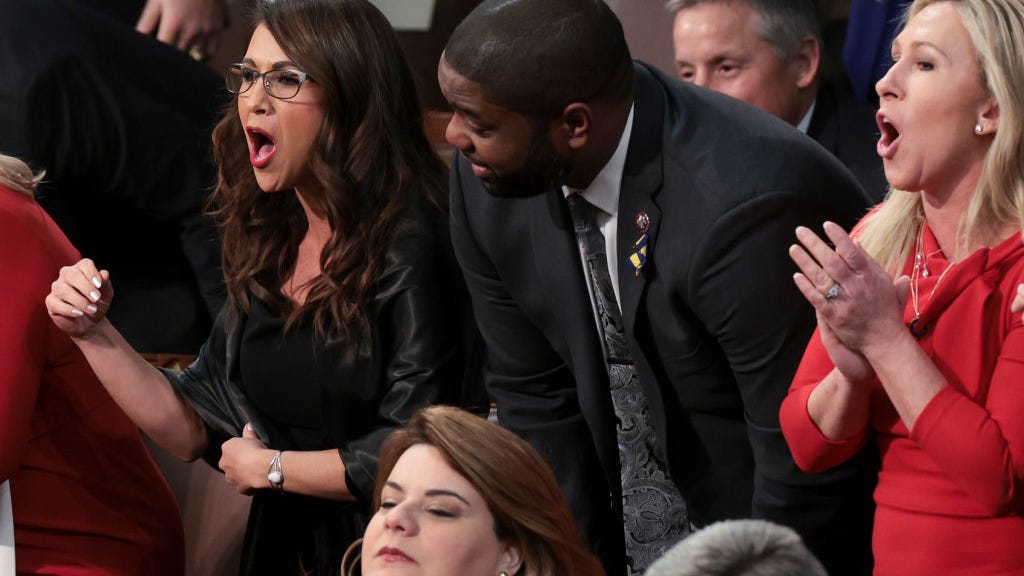 WATCH: GOP reps tried to get a 'build the wall' chant going during Biden speech