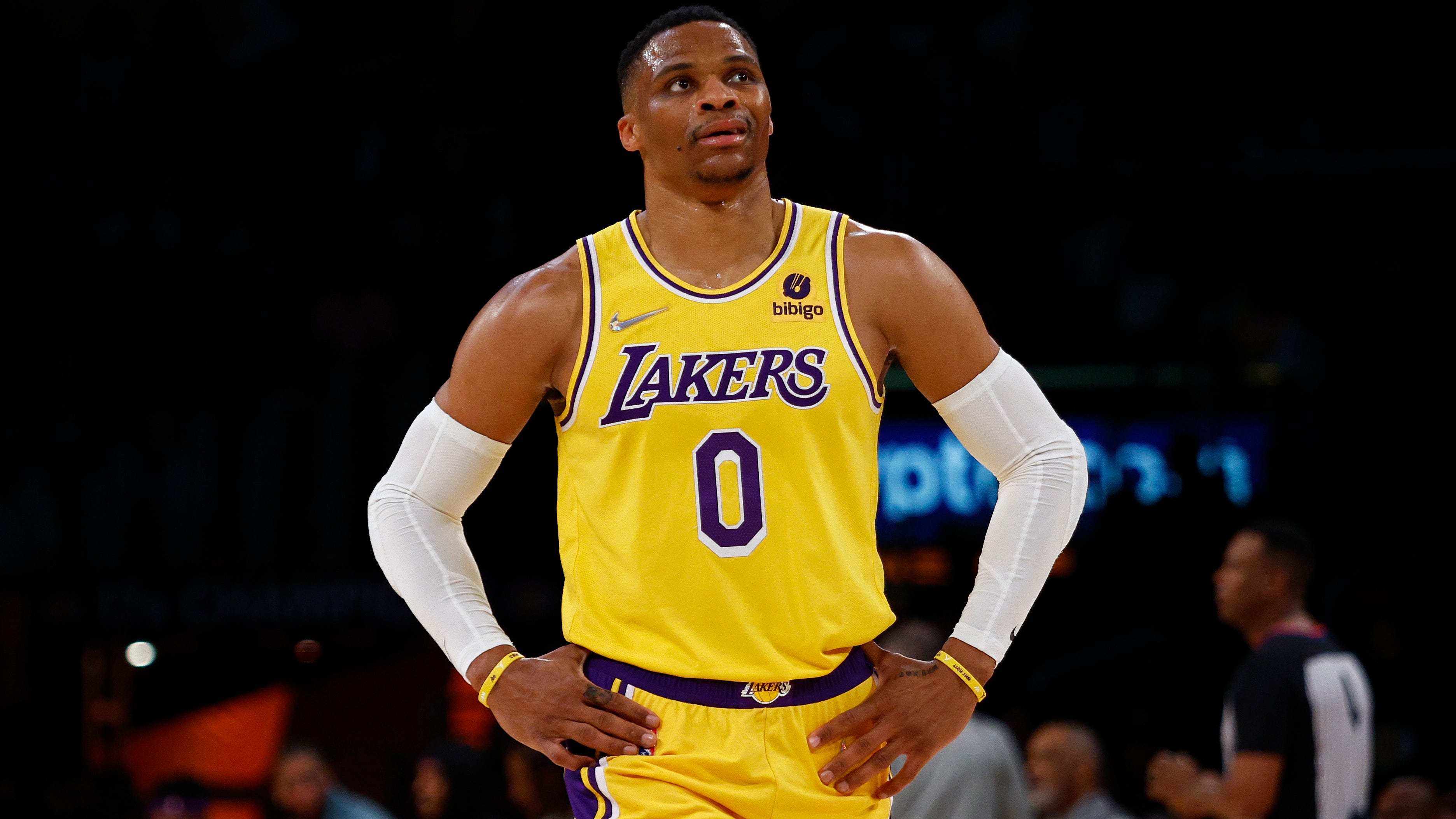 Amid trade rumors, Russell Westbrook declines to join Lakers’ pre-game huddle