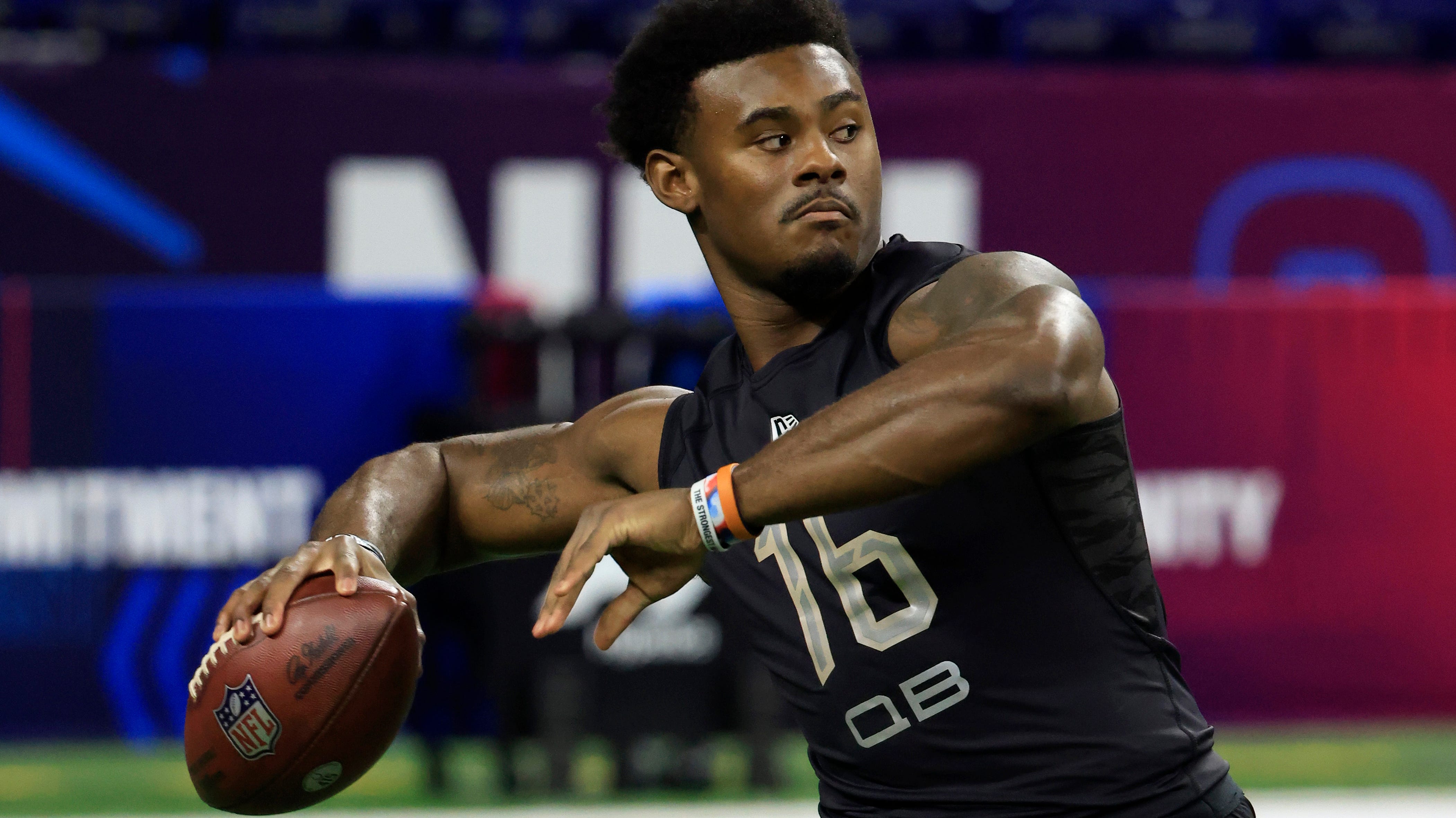 2022 NFL Mock Draft: Seahawks, Steelers and Lions take 1st-round quarterbacks