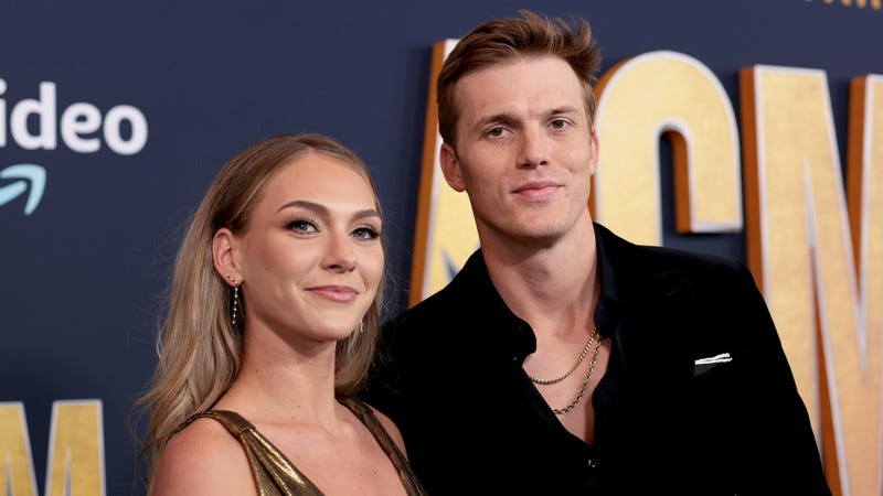 Hallie Ray Light, Parker McCollum