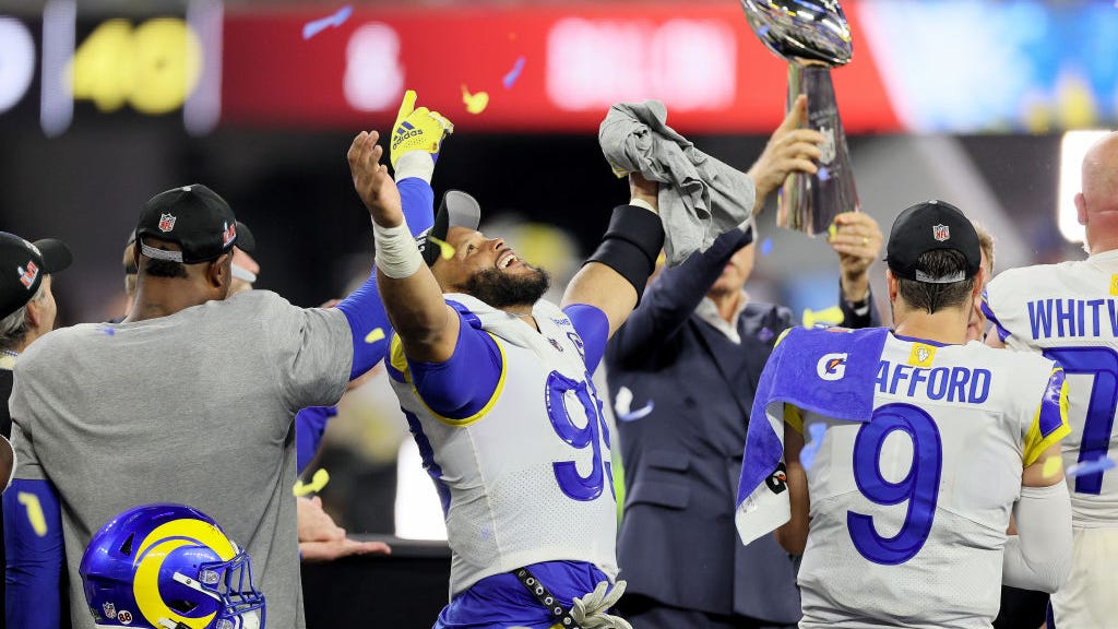 Rams to play Broncos on Christmas Day
