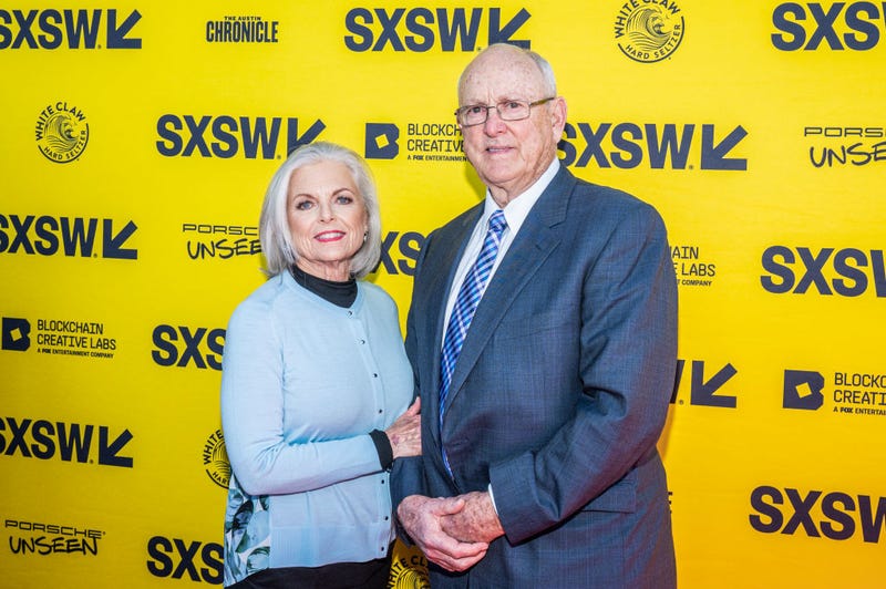 Ruth Ryan (L) and Hall of Fame pitcher Nolan Ryan