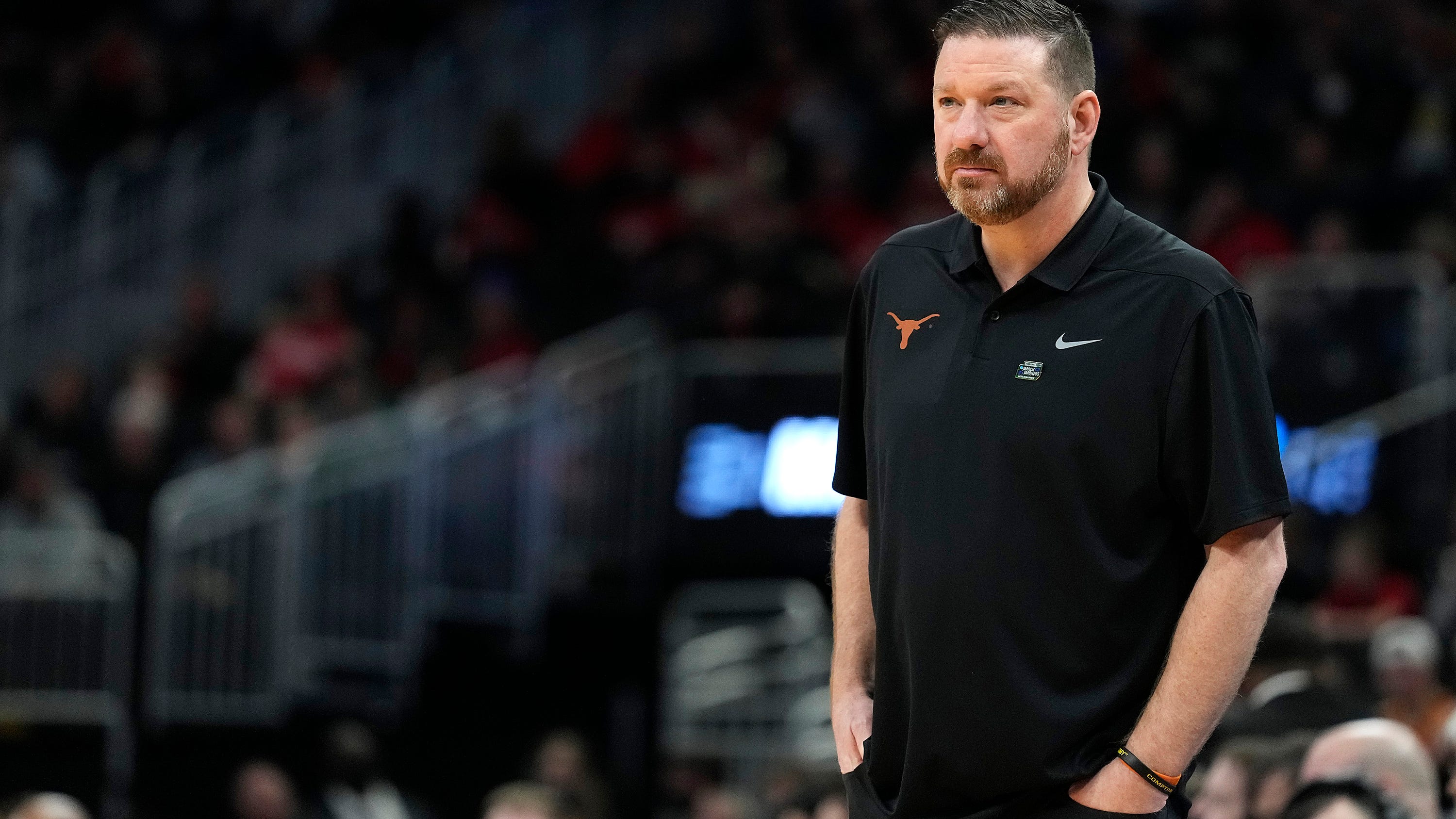 Chris Beard’s fiancée insists she wasn’t strangled, apologizes for ‘unfortunate event’
