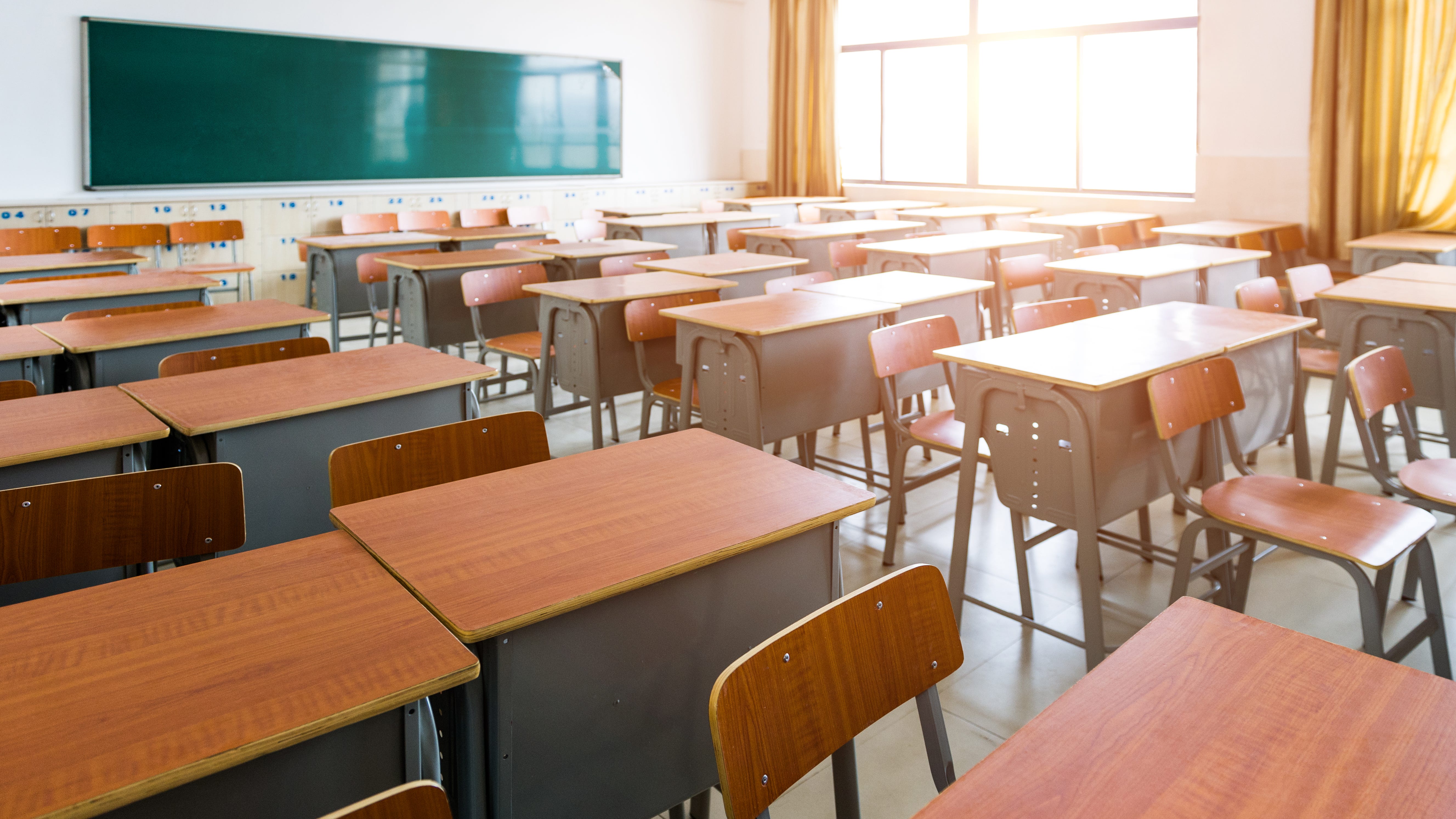 Waukegan substitute teacher arrested after getting in fight with student, school district says