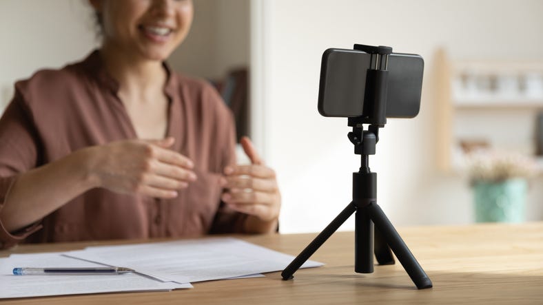 Find a freelance gig without any long-term commitment with this app
