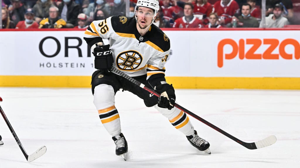 Watch: Erik Haula scores bizarre penalty shot goal for Bruins
