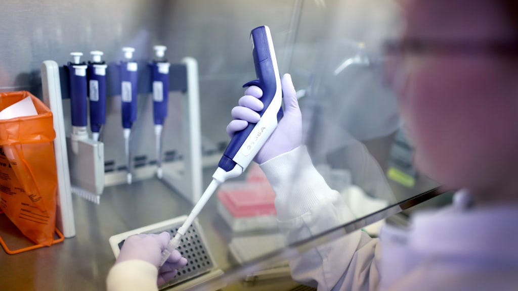 1st human case of bird flu detected in the U.S.